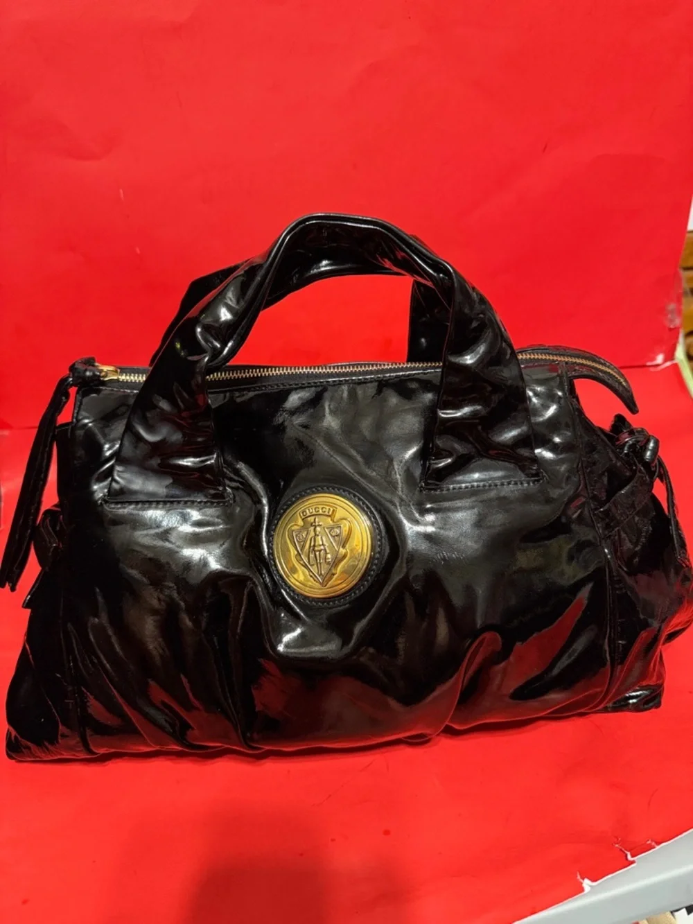 GUCCI Hysteria Patent Leather Handbag - Picture 8 of 14